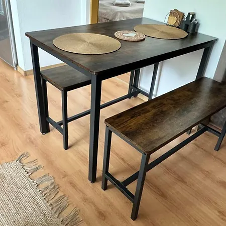 Apartment Pinewood Livia *